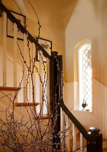 Дизайн лестницы в интерьере дома