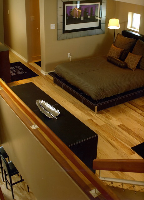 Дизайн спальной комнаты в коричневых цветах.