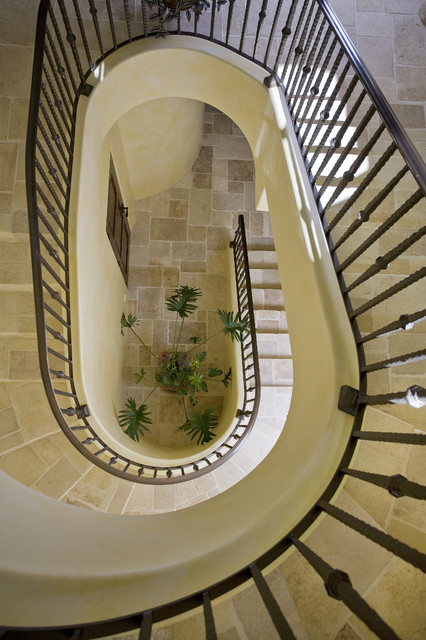 Дизайна лестницы для многоэтажного дома