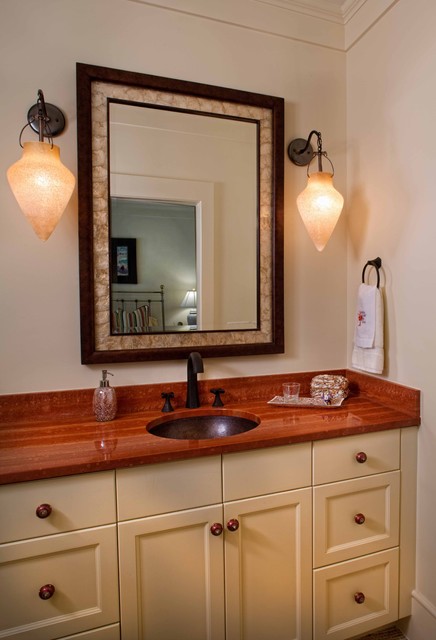 Фотография ванной комнаты с зеркалом
