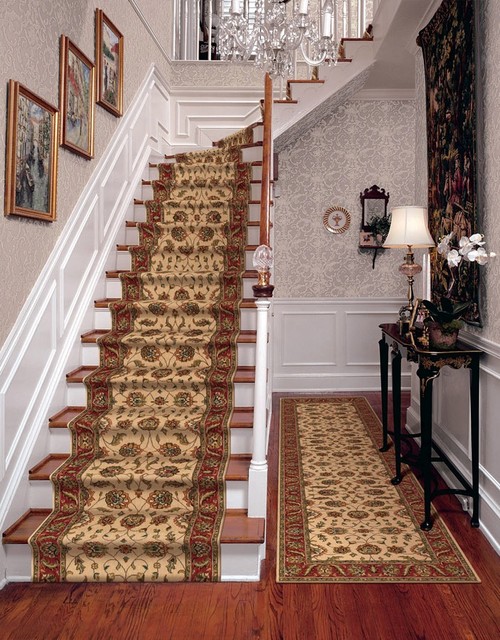 Красивая фотография современного интерьера лестницы
