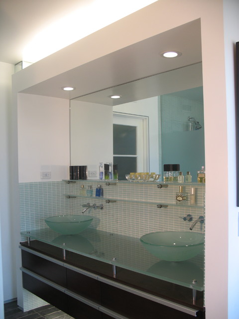 Симпатичная фотография интерьера ванной комнаты